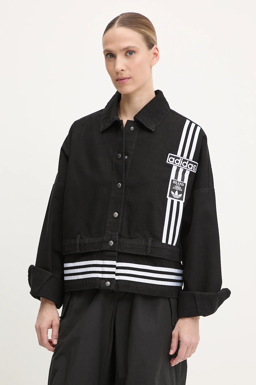 adidas Originals geacă din denim DENIM TRACK TOP culoarea negru, de tranzitie, oversize, JJ3095 adidas Originals geacă din denim DENIM TRACK TOP culoarea negru, de tranzitie, oversize, JJ3095