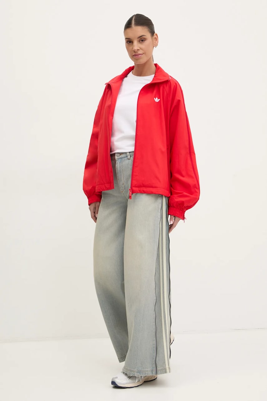 Куртка adidas Originals WOVEN TT ZIP цвет красный переходная oversize JX9203 Куртка adidas Originals WOVEN TT ZIP цвет красный переходная oversize JX9203