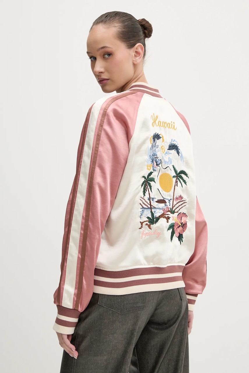 Superdry geacă bomber culoarea bej, de tranziție, W5011864A-3KU Superdry geacă bomber culoarea bej, de tranziție, W5011864A-3KU
