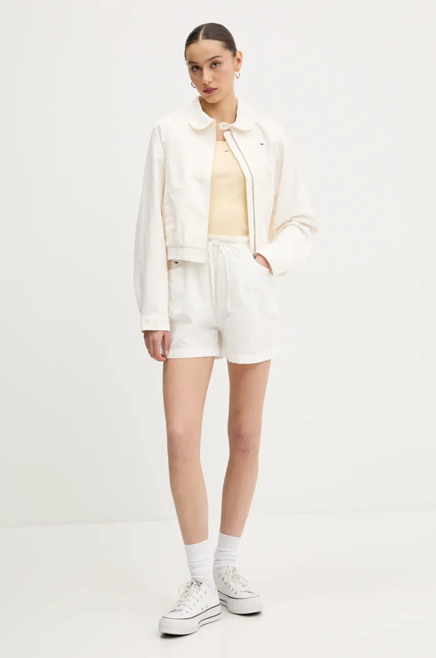 Куртка Tommy Jeans цвет бежевый переходная DW0DW20403 Куртка Tommy Jeans цвет бежевый переходная DW0DW20403