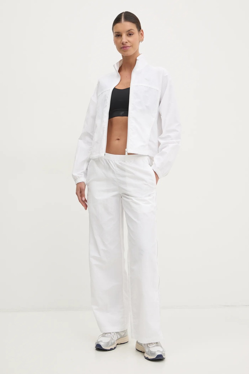 Куртка Puma цвет белый переходная 629807 Куртка Puma цвет белый переходная 629807