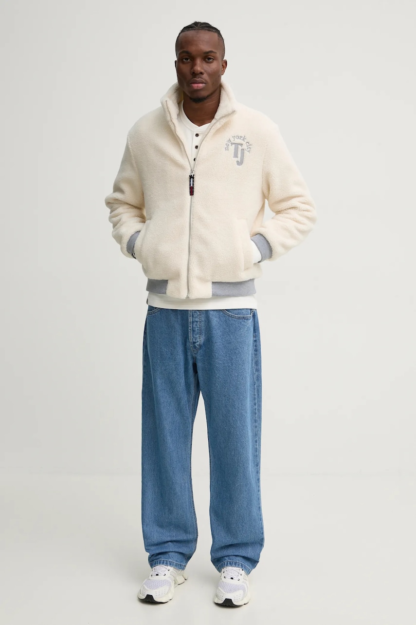 Куртка Tommy Jeans мужская цвет бежевый переходная DM0DM21269 Куртка Tommy Jeans мужская цвет бежевый переходная DM0DM21269