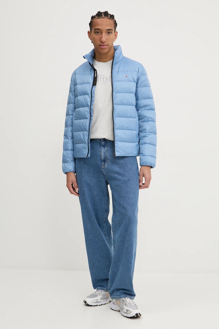 Пуховая куртка Tommy Jeans мужская переходная DM0DM20658 Пуховая куртка Tommy Jeans мужская переходная DM0DM20658