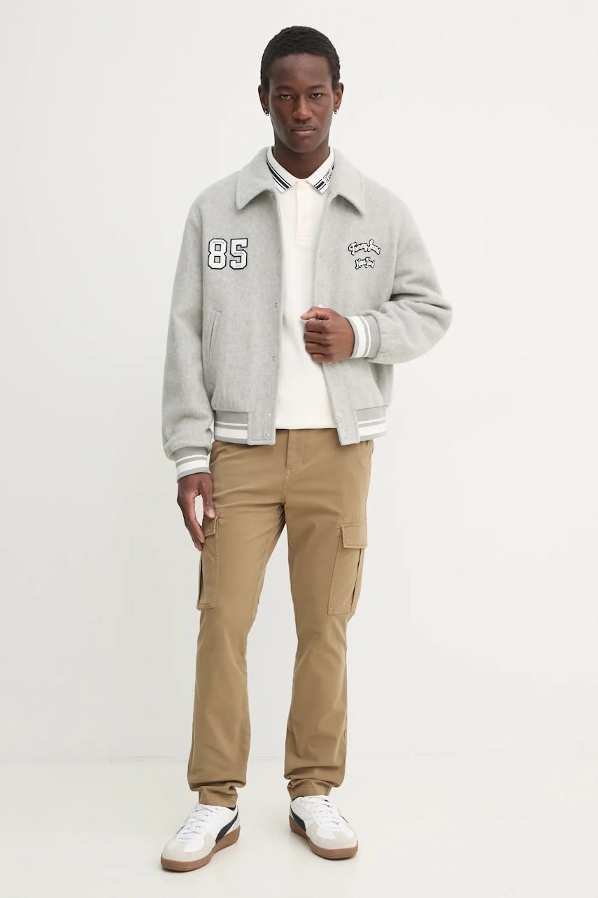 Куртка Tommy Jeans мужская цвет серый переходная DM0DM21119 Куртка Tommy Jeans мужская цвет серый переходная DM0DM21119