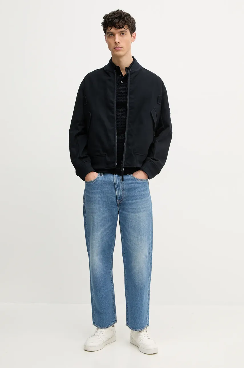 Двусторонняя куртка-бомбер Emporio Armani мужская цвет синий переходная oversize EM001361 AF12938 Двусторонняя куртка-бомбер Emporio Armani мужская цвет синий переходная oversize EM001361 AF12938