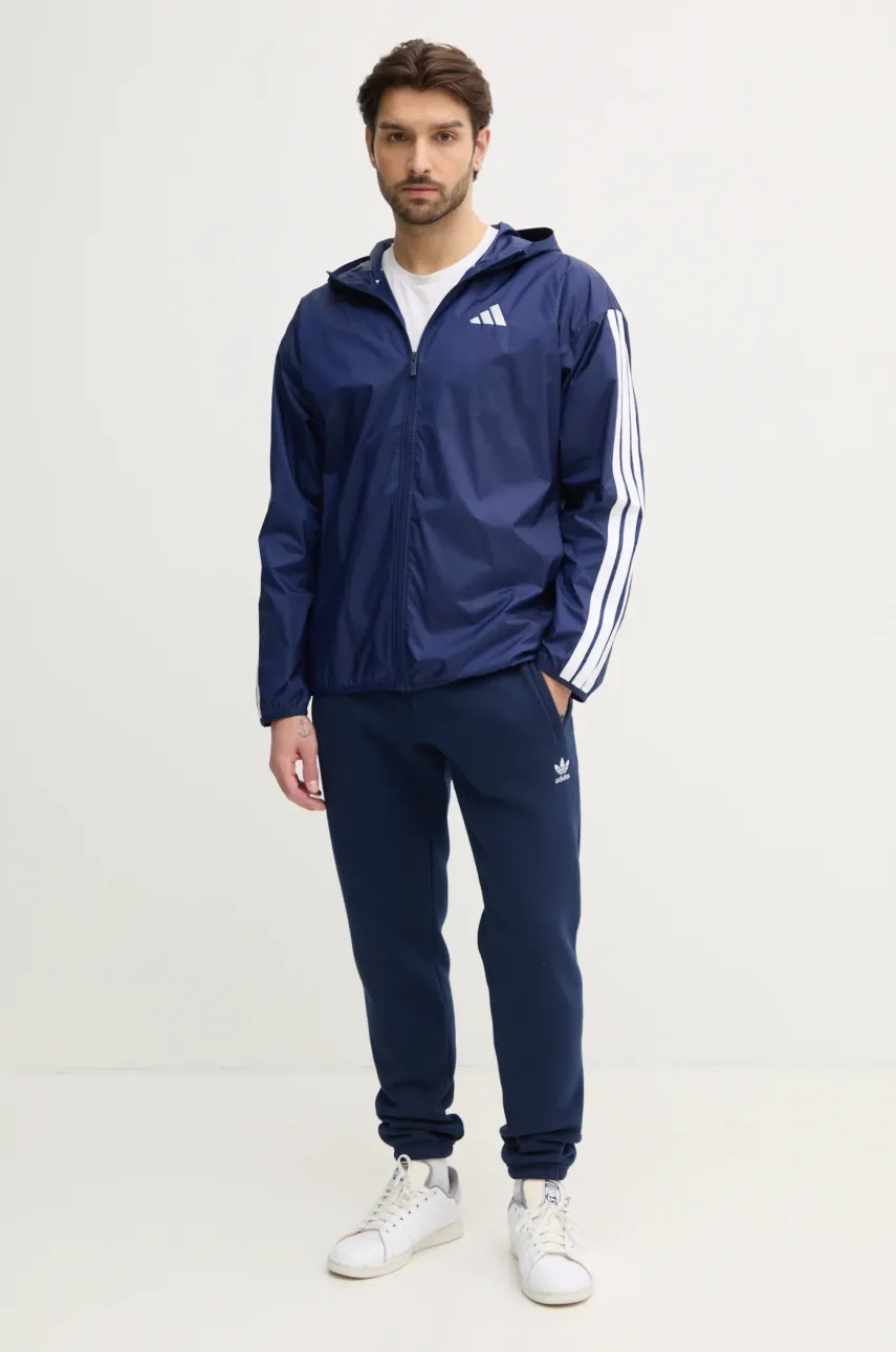 Куртка adidas Essentials мужская цвет синий переходная JE6327 Куртка adidas Essentials мужская цвет синий переходная JE6327