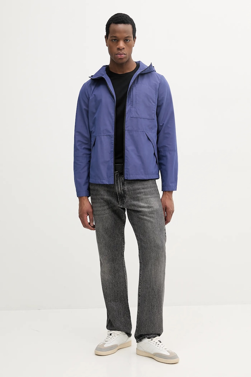 Куртка United Colors of Benetton цвет синий переходная 25R1UN069 Куртка United Colors of Benetton цвет синий переходная 25R1UN069