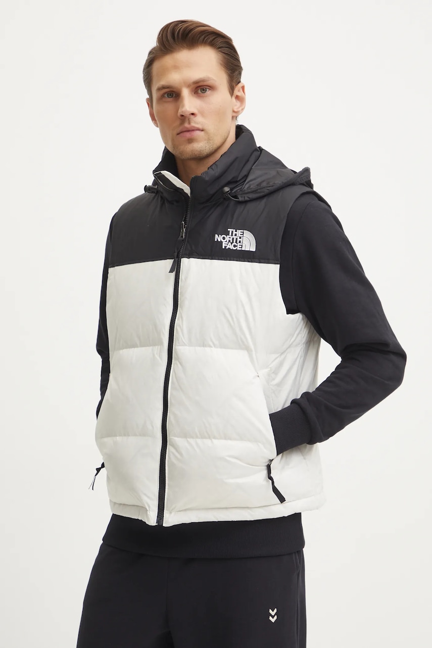 The North Face vesta de puf 1996 Retro Nuptse barbati, culoarea bej, de iarna, NF0A3JQQROU1 The North Face vesta de puf 1996 Retro Nuptse barbati, culoarea bej, de iarna, NF0A3JQQROU1
