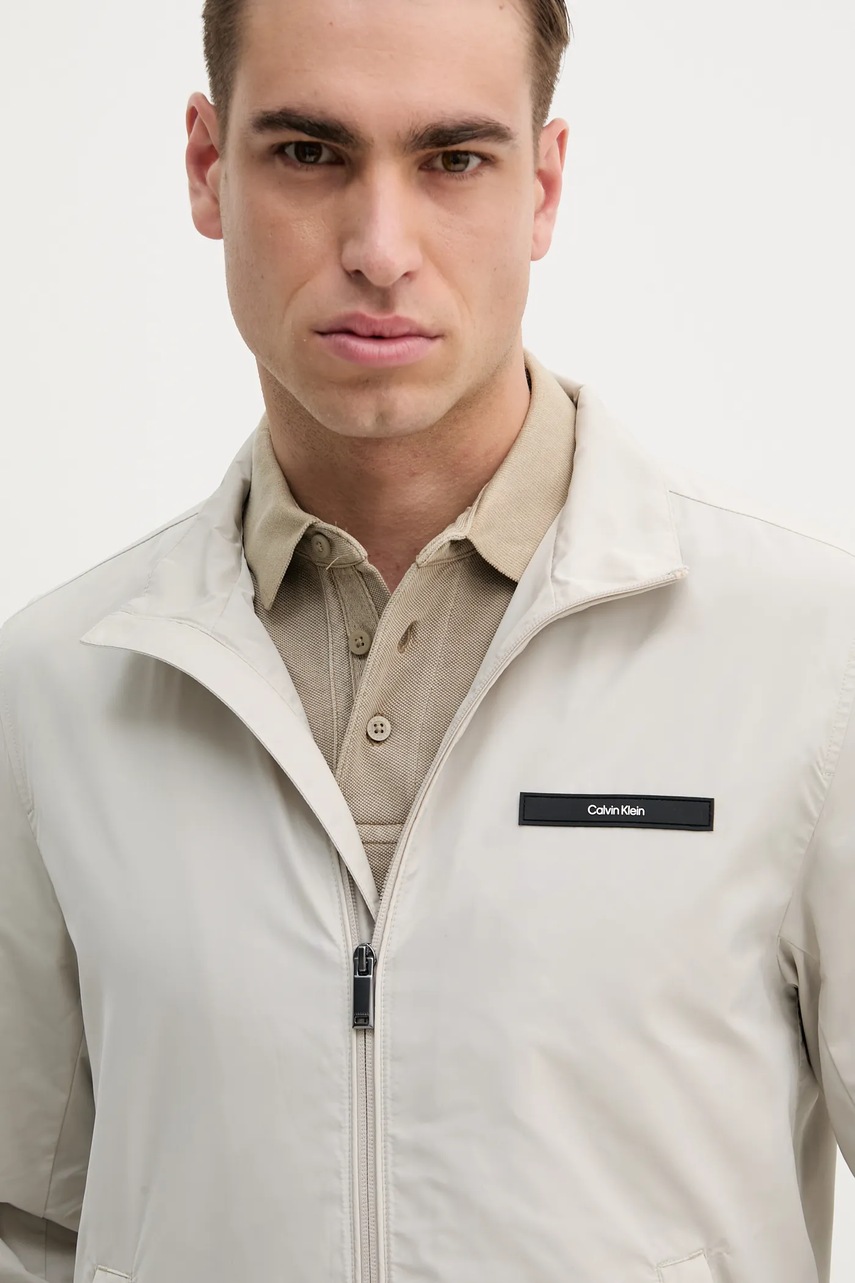 Μπουφάν Calvin Klein χρώμα: μπεζ, K10K114111 φωτογραφία