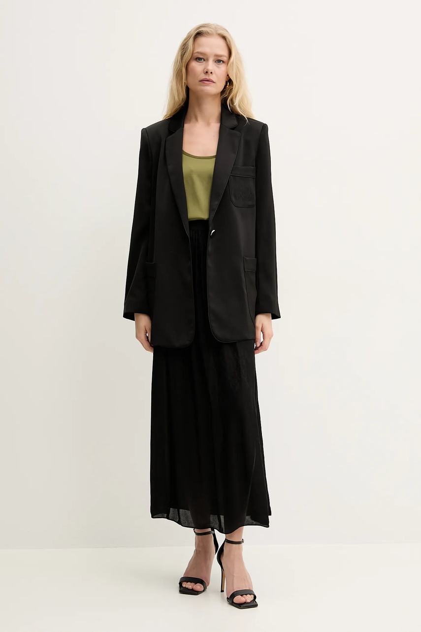 Пиджак Armani Exchange цвет чёрный однобортный однотонный XW000140 AF10840 Пиджак Armani Exchange цвет чёрный однобортный однотонный XW000140 AF10840