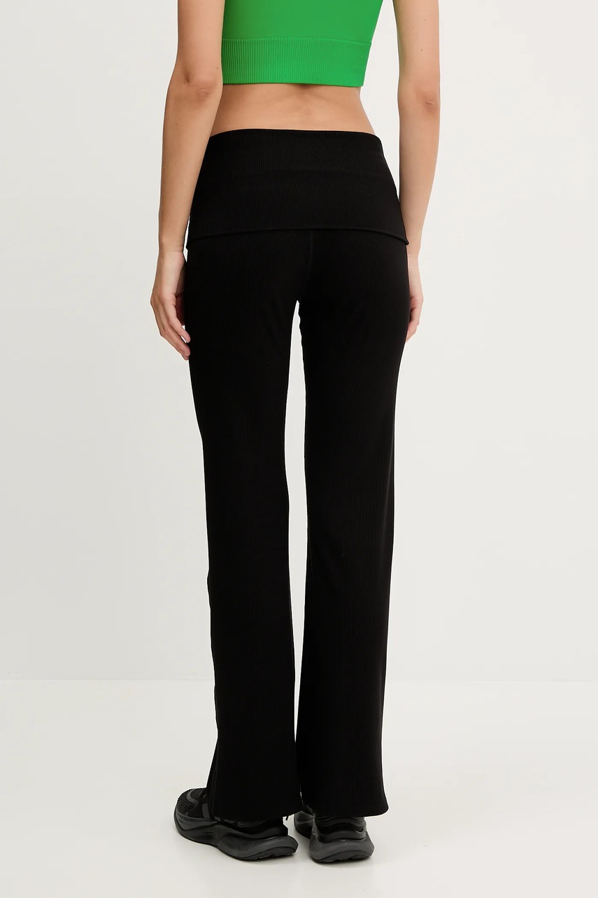 Legíny P.E Nation Social club (obrázek 3)