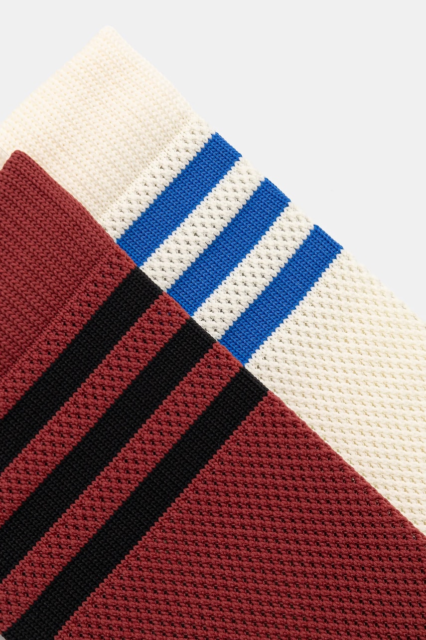 Носки adidas Originals 2 шт цвет бежевый JC8627 Носки adidas Originals 2 шт цвет бежевый JC8627