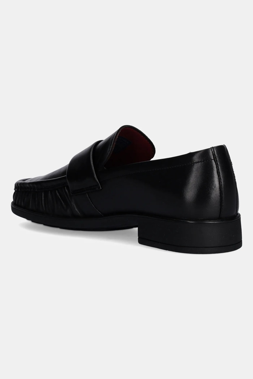Δερμάτινα μοκασίνια Tommy Hilfiger LOAFER SOFT NAPPA PLEATED TOE χρώμα: μαύρο, FW0FW08362 φωτογραφία