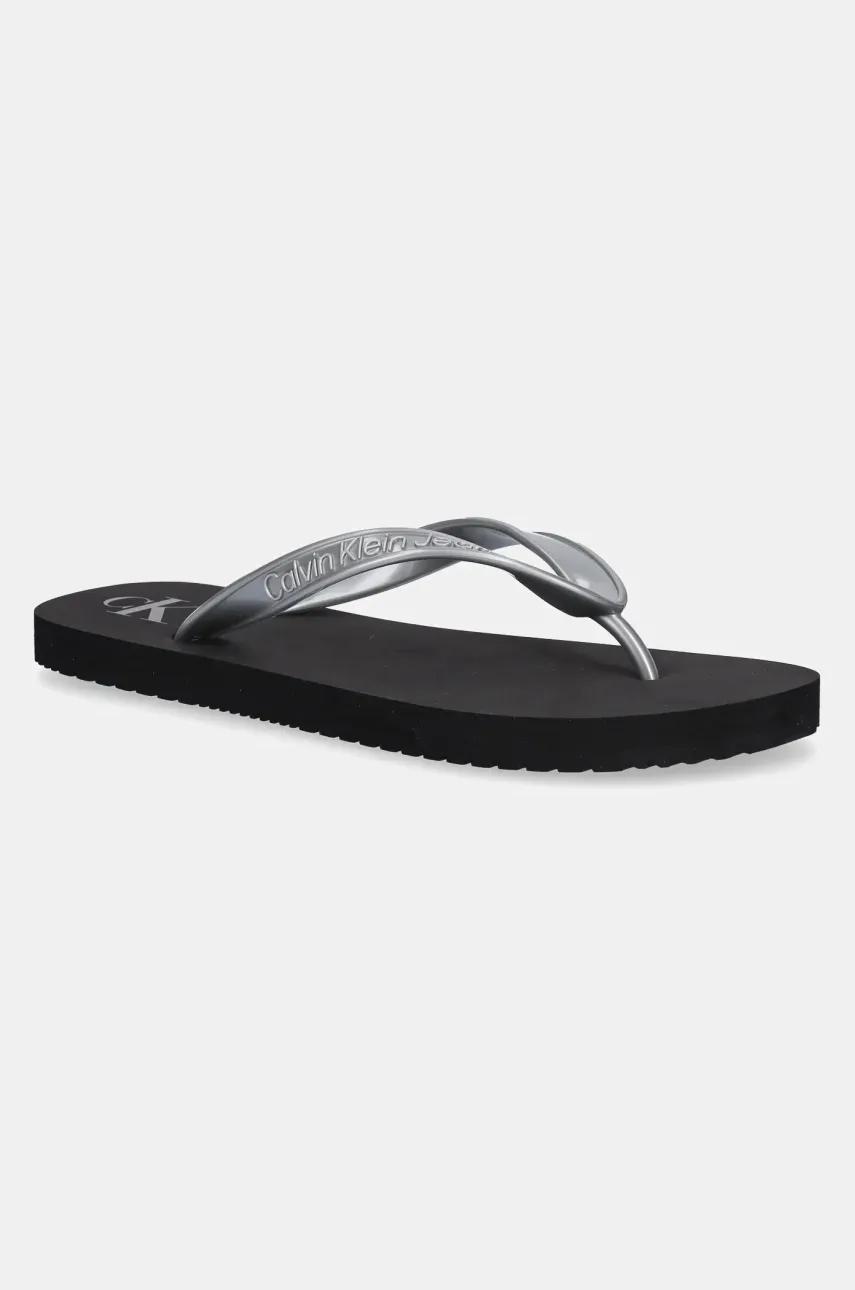 Levně Žabky Calvin Klein Jeans BEACH SANDAL MONOLOGO TPU dámské, stříbrná barva, na plochém podpatku, YW0YW01719