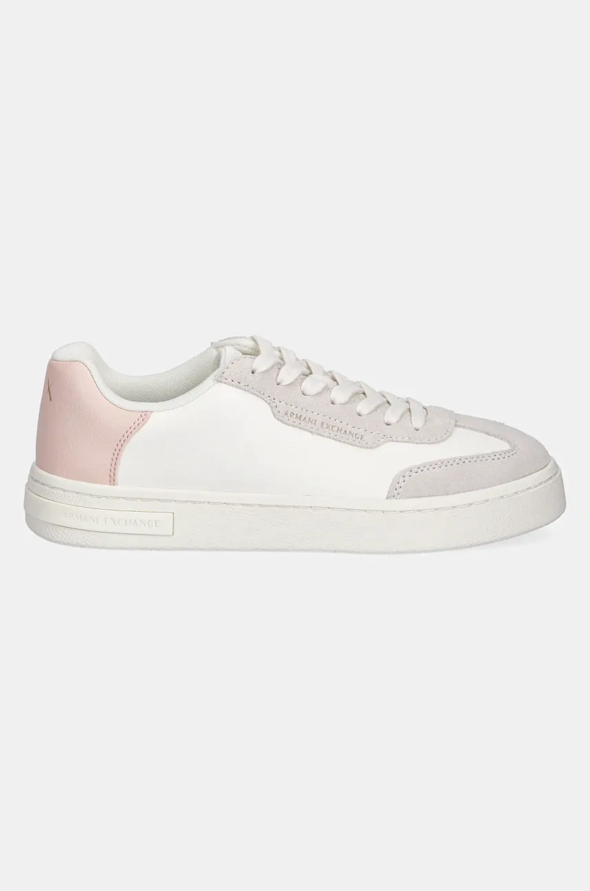Кроссовки Armani Exchange женская цвет белый XDX181 XV932 U609 Кроссовки Armani Exchange женская цвет белый XDX181 XV932 U609