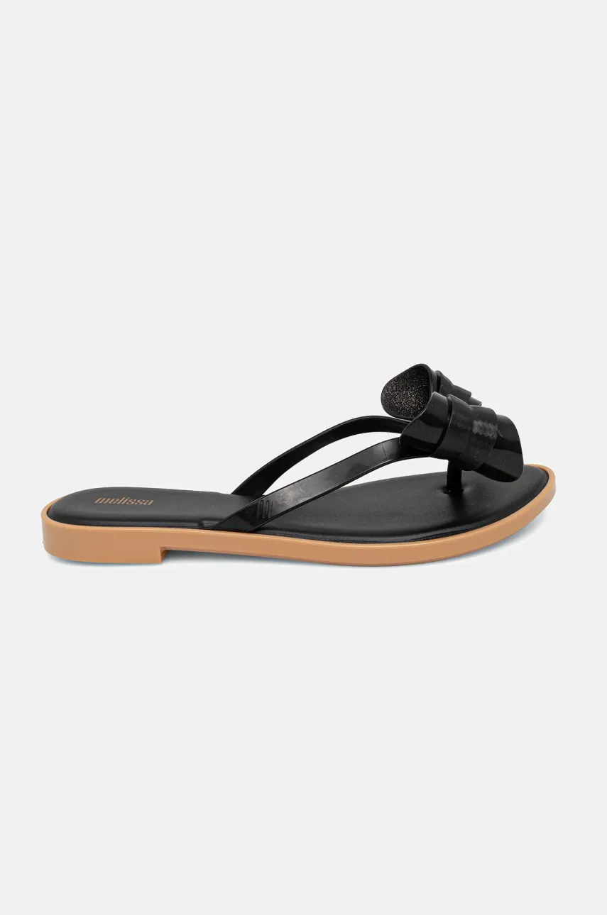 Вьетнамки Melissa MELISSA FLIP FLOP SLIM V AD женские цвет чёрный на плоском ходу M.35748.AU002 Вьетнамки Melissa MELISSA FLIP FLOP SLIM V AD женские цвет чёрный на плоском ходу M.35748.AU002