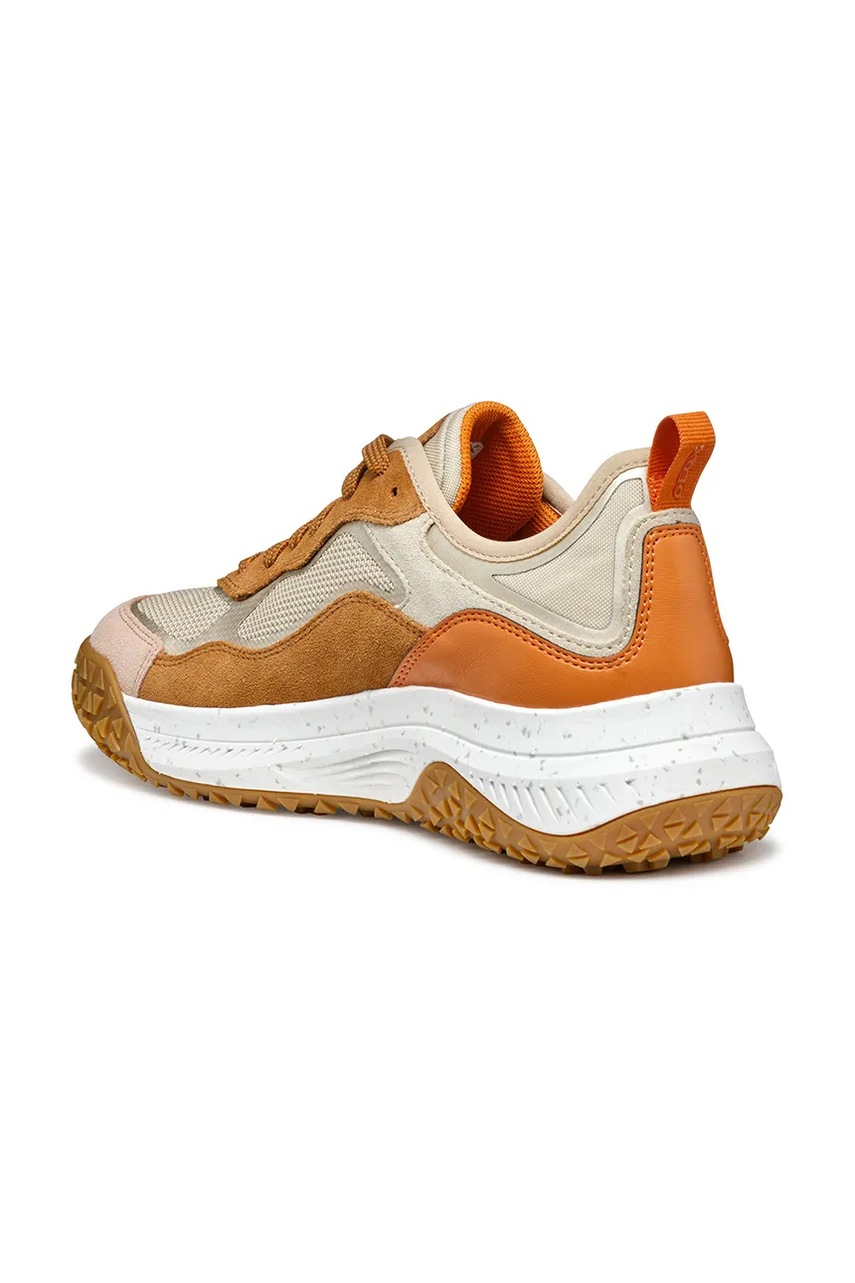 Αθλητικά Geox D OLIVIERA + GRIP χρώμα: καφέ, D55VNA 0AS22 CH66N φωτογραφία