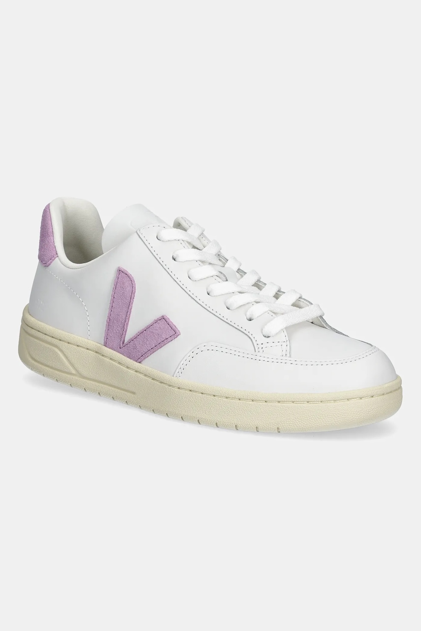 Veja sneakers din piele V-12