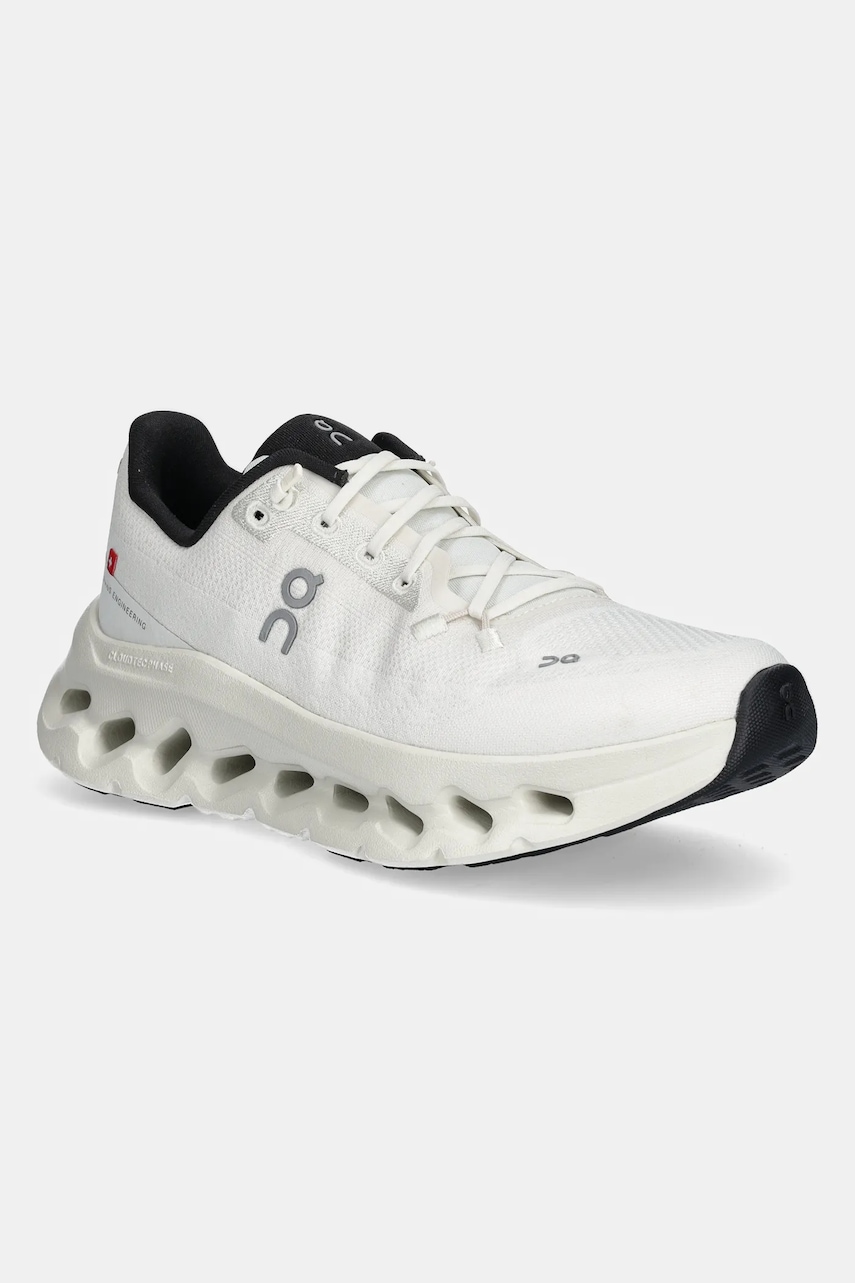 On sneakers CLOUDTILT