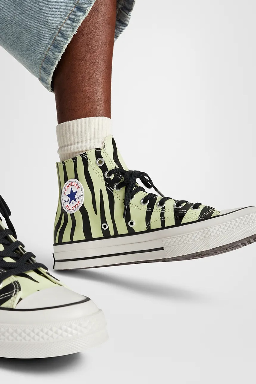 Kecky Converse Chuck 70 Glow In The Dark Zebra (obrázek 11)