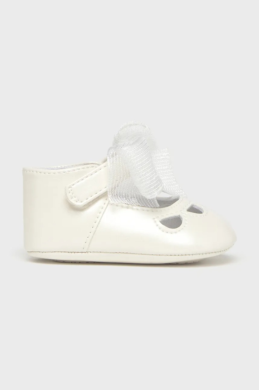 Обувь для новорождённых Mayoral Newborn цвет белый 9900