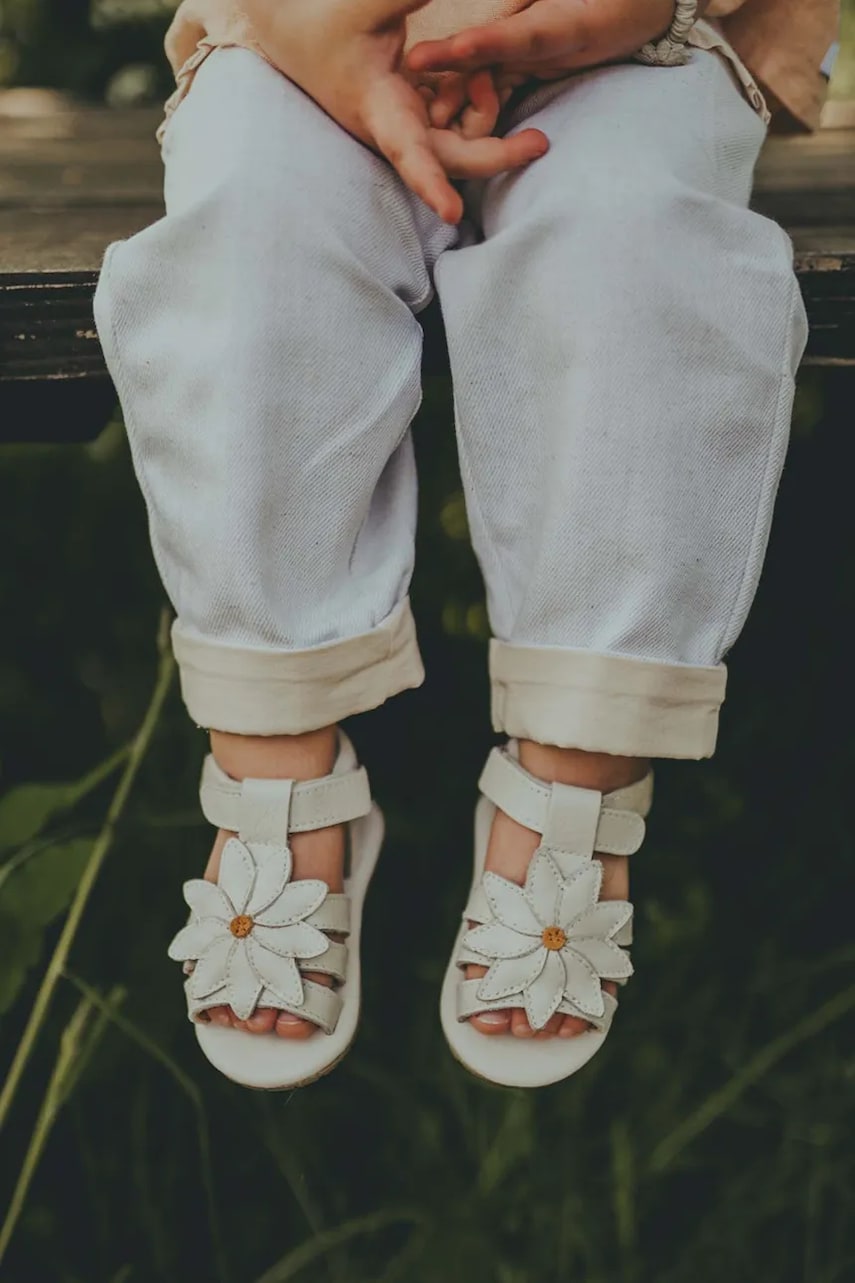 Levně Kojenecké kožené sandály Donsje Tuti Fields Sandals Daisy bílá barva, 1036502