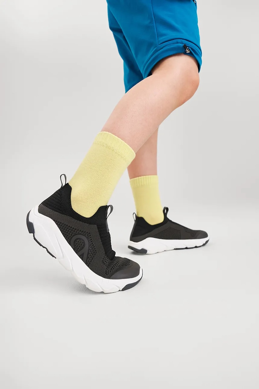 Reima sneakers pentru copii Sujuva culoarea negru, 5400153A Reima sneakers pentru copii Sujuva culoarea negru, 5400153A