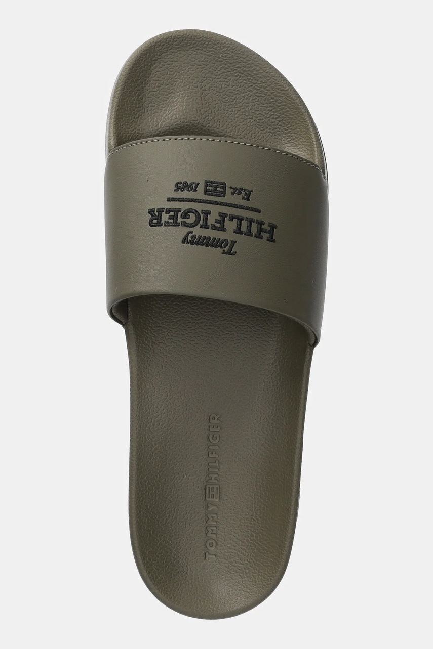 Шльопанці Tommy Hilfiger EMBROID HILFIGER 85 POOL SLIDE чоловічі колір зелений FM0FM05342 