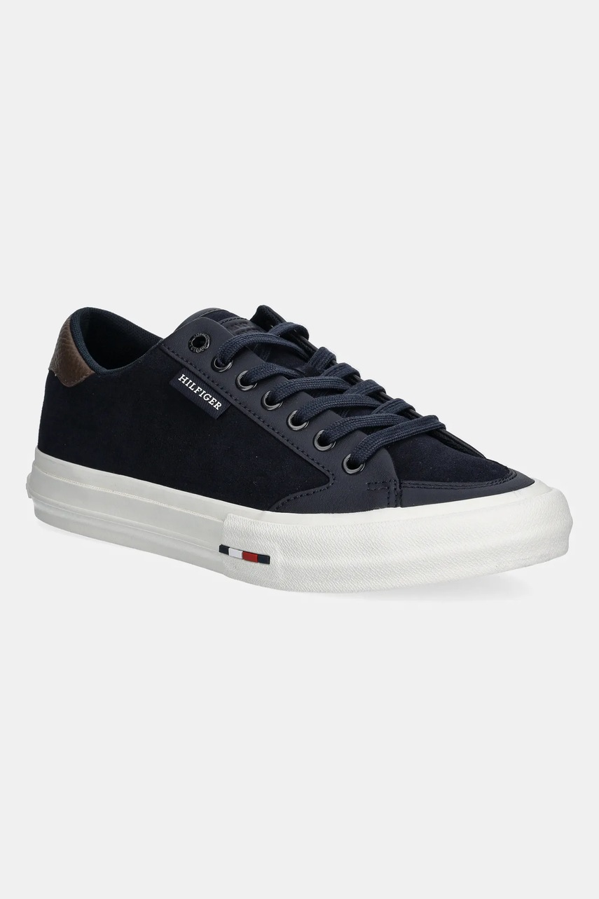 Levně Semišové sneakers boty Tommy Hilfiger TH HI VULC STREET LOW SUEDE RWB tmavomodrá barva, FM0FM05458