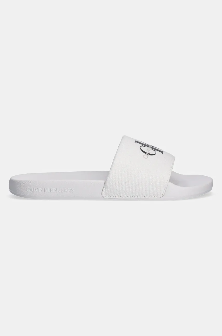 Шлепанцы Calvin Klein Jeans SLIDE MONOGRAM мужские цвет белый YM0YM01271 Шлепанцы Calvin Klein Jeans SLIDE MONOGRAM мужские цвет белый YM0YM01271