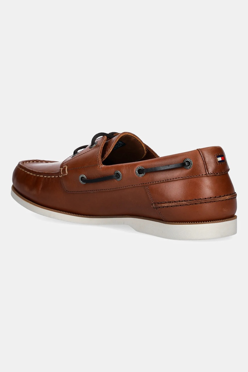 Δερμάτινα μοκασίνια Tommy Hilfiger TH BOAT SHOE CORE LTH χρώμα: καφέ, FM0FM05569 φωτογραφία