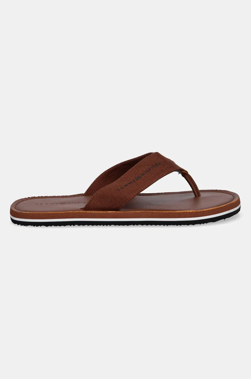 Вьетнамки Tommy Hilfiger HILFIGER LEATHER BEACH SANDAL мужские цвет коричневый FM0FM05442 Вьетнамки Tommy Hilfiger HILFIGER LEATHER BEACH SANDAL мужские цвет коричневый FM0FM05442