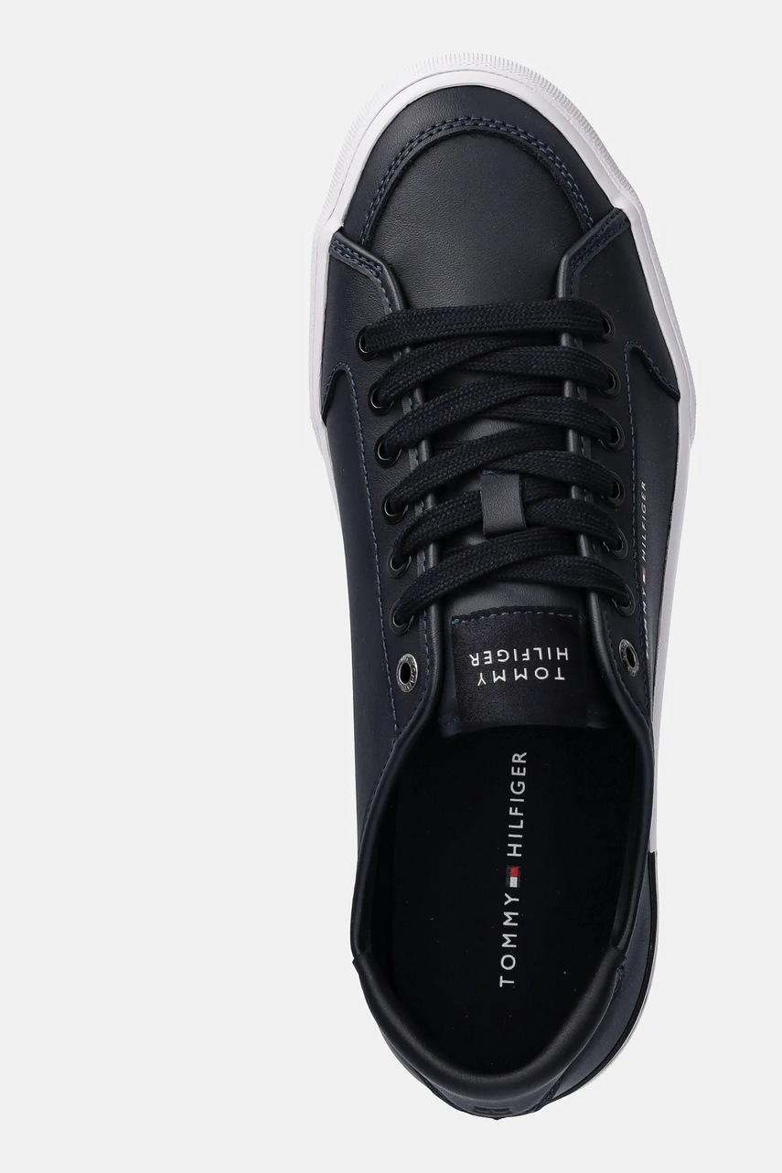 Δερμάτινα αθλητικά παπούτσια Tommy Hilfiger CORE CORPORATE VULC LEATHER χρώμα: ναυτικό μπλε, FM0FM05399 φωτογραφία