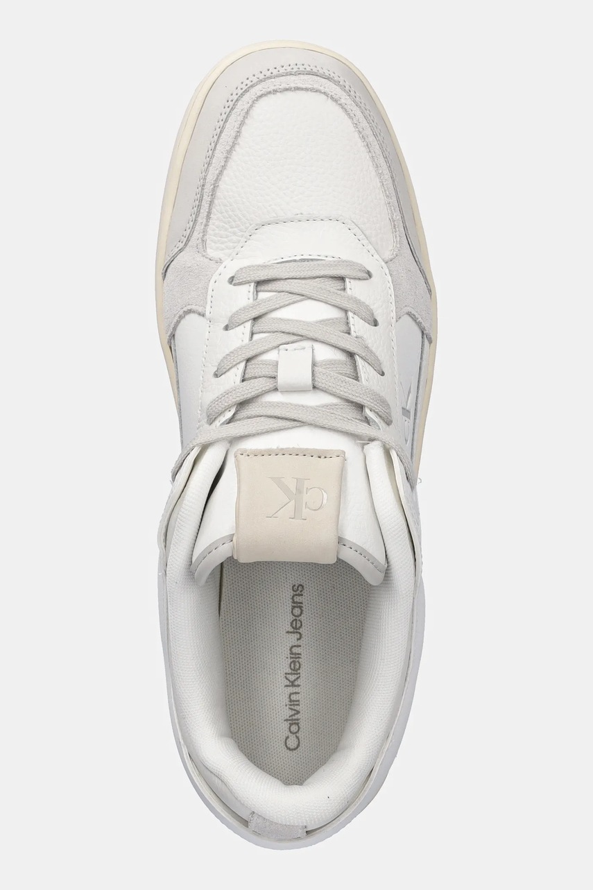 Παπούτσια Calvin Klein Jeans BASKET CUP LOW LACEUP LTH MIX χρώμα: άσπρο, YM0YM01308 φωτογραφία