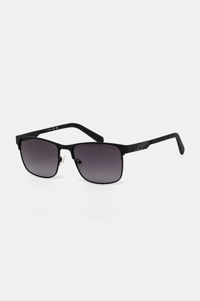 Levně Sluneční brýle Guess pánské, černá barva, GF5098 02B