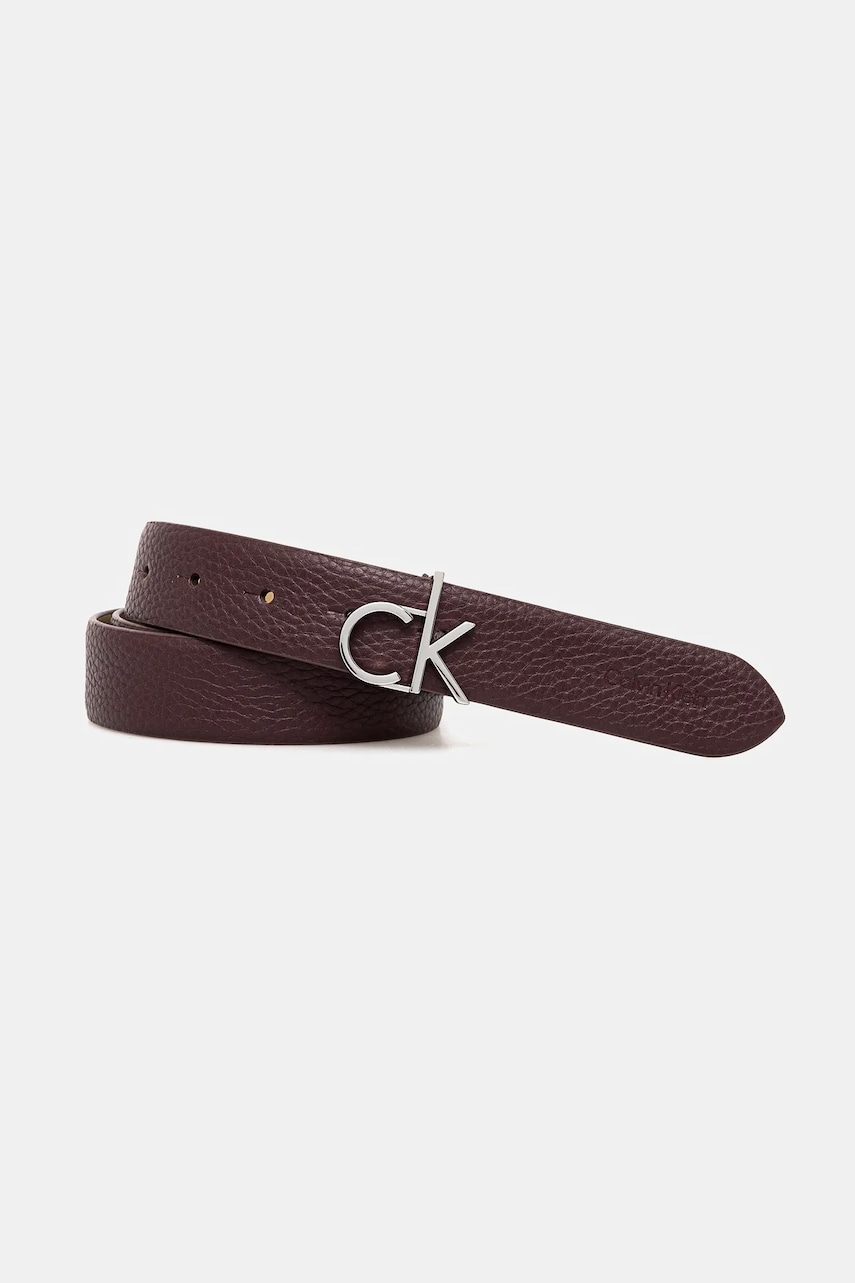 Levně Kožený pásek Calvin Klein dámský, vínová barva, K60K613073