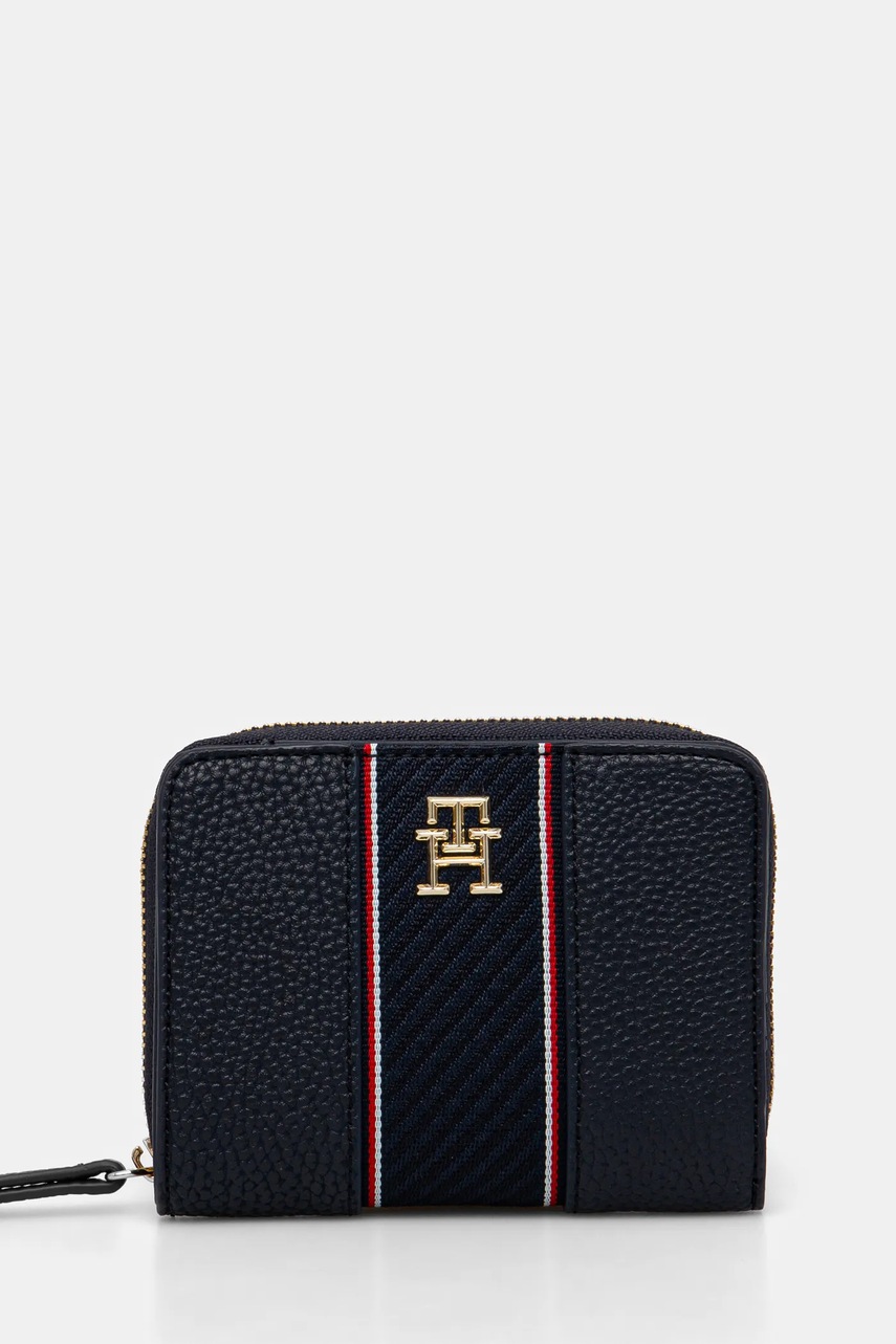 

Портмоне Tommy Hilfiger дамски в тъмносиньо AW0AW16924, Тъмносин