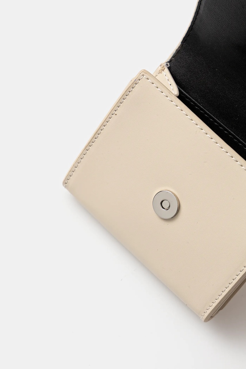 Πορτοφόλι United Colors of Benetton χρώμα: μπεζ, 6QTUDY075 φωτογραφία