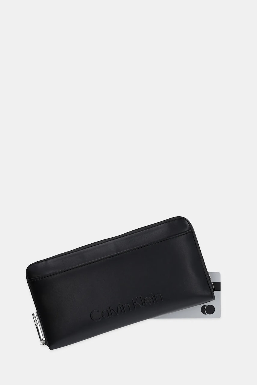 Кошелек Calvin Klein женский цвет чёрный K60K612952 Кошелек Calvin Klein женский цвет чёрный K60K612952