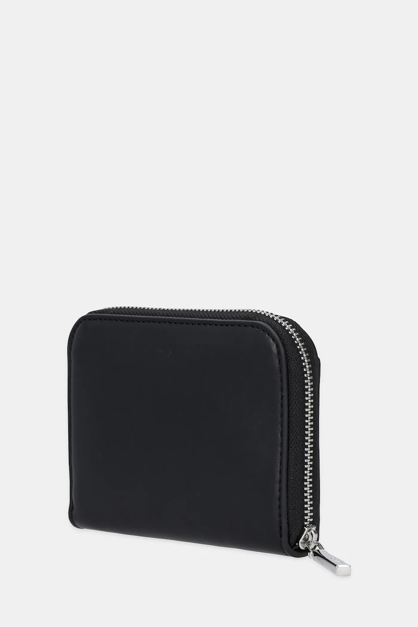 Кошелек Calvin Klein женский цвет чёрный K60K612965 Кошелек Calvin Klein женский цвет чёрный K60K612965