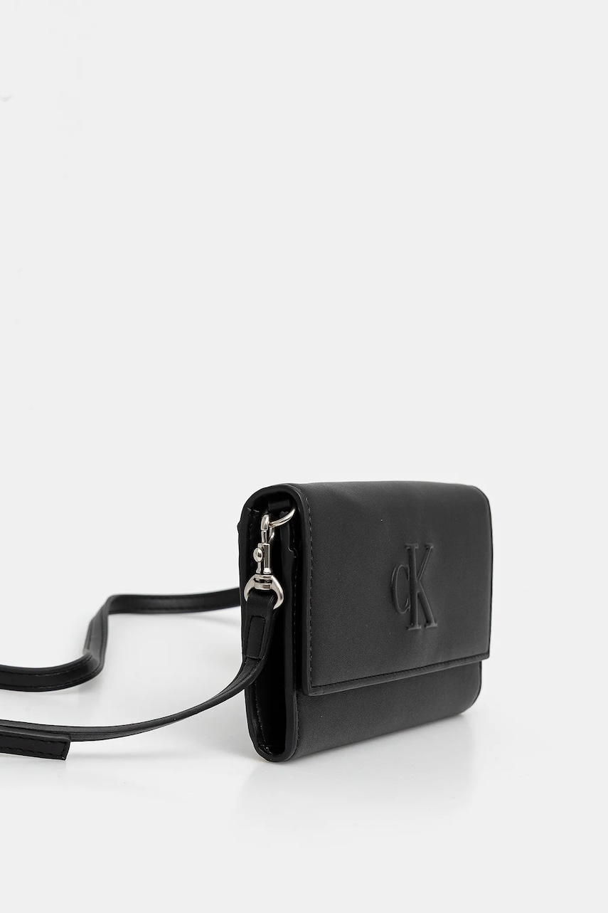 Сумочка Calvin Klein Jeans цвет чёрный LV04K1006G Сумочка Calvin Klein Jeans цвет чёрный LV04K1006G