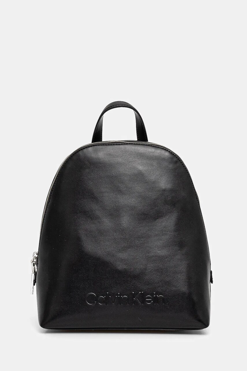 Levně Batoh Calvin Klein dámský, černá barva, malý, hladký, K60K613185