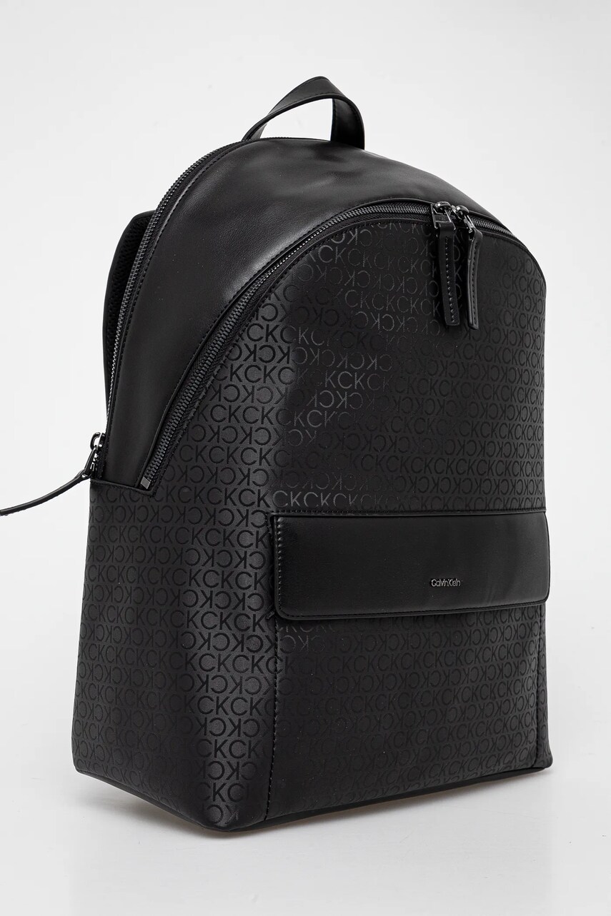 Рюкзак Calvin Klein мужской цвет чёрный большой узорный K50K512959 Рюкзак Calvin Klein мужской цвет чёрный большой узорный K50K512959