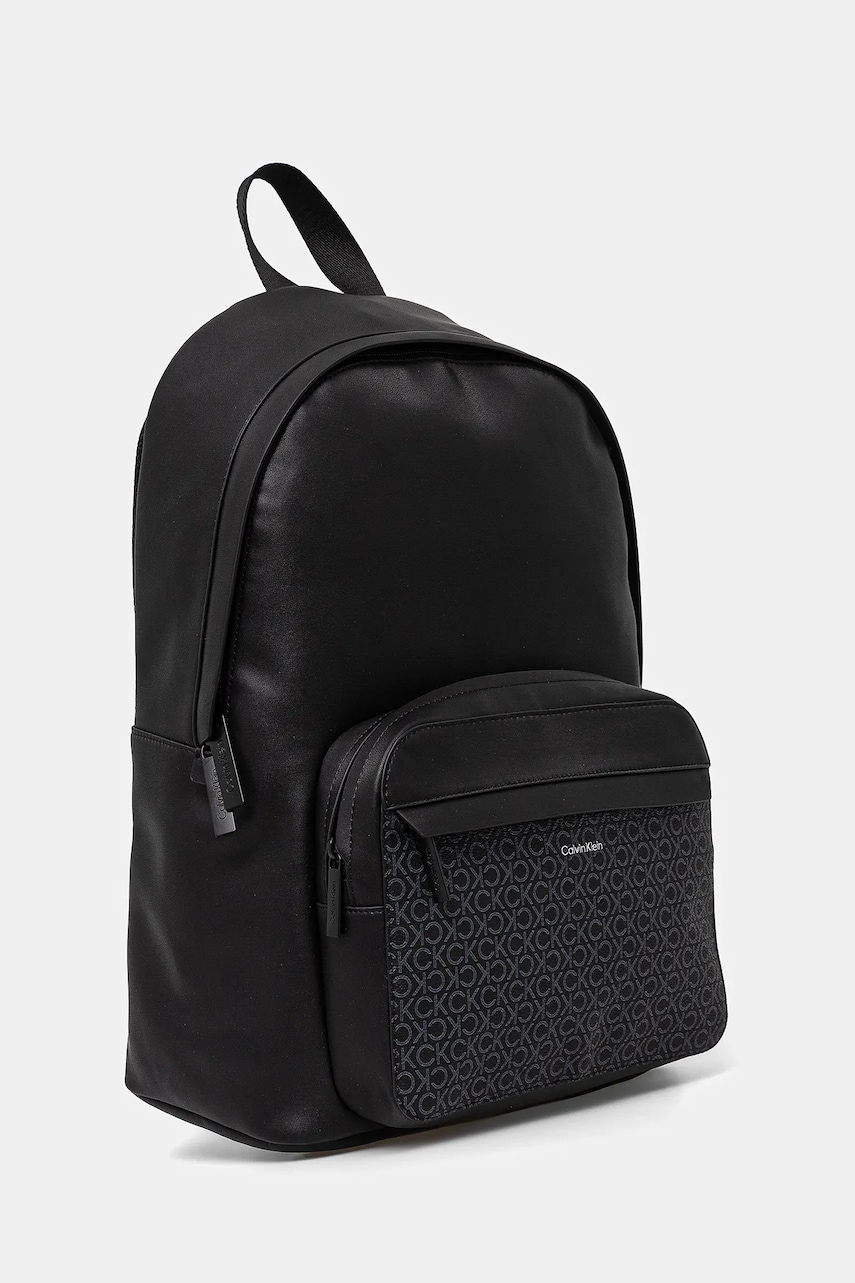 Рюкзак Calvin Klein мужской цвет чёрный большой однотонный K50K513047 Рюкзак Calvin Klein мужской цвет чёрный большой однотонный K50K513047