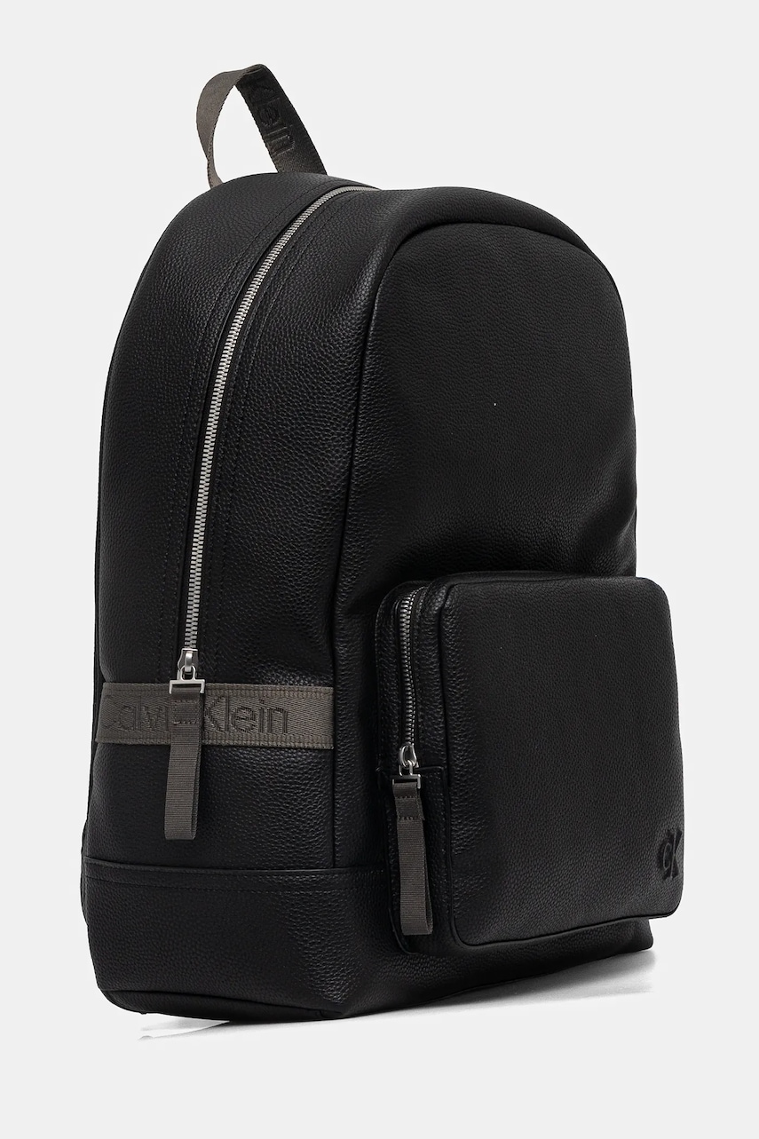 Рюкзак Calvin Klein Jeans мужской цвет чёрный большой однотонный LV04G3158G Рюкзак Calvin Klein Jeans мужской цвет чёрный большой однотонный LV04G3158G