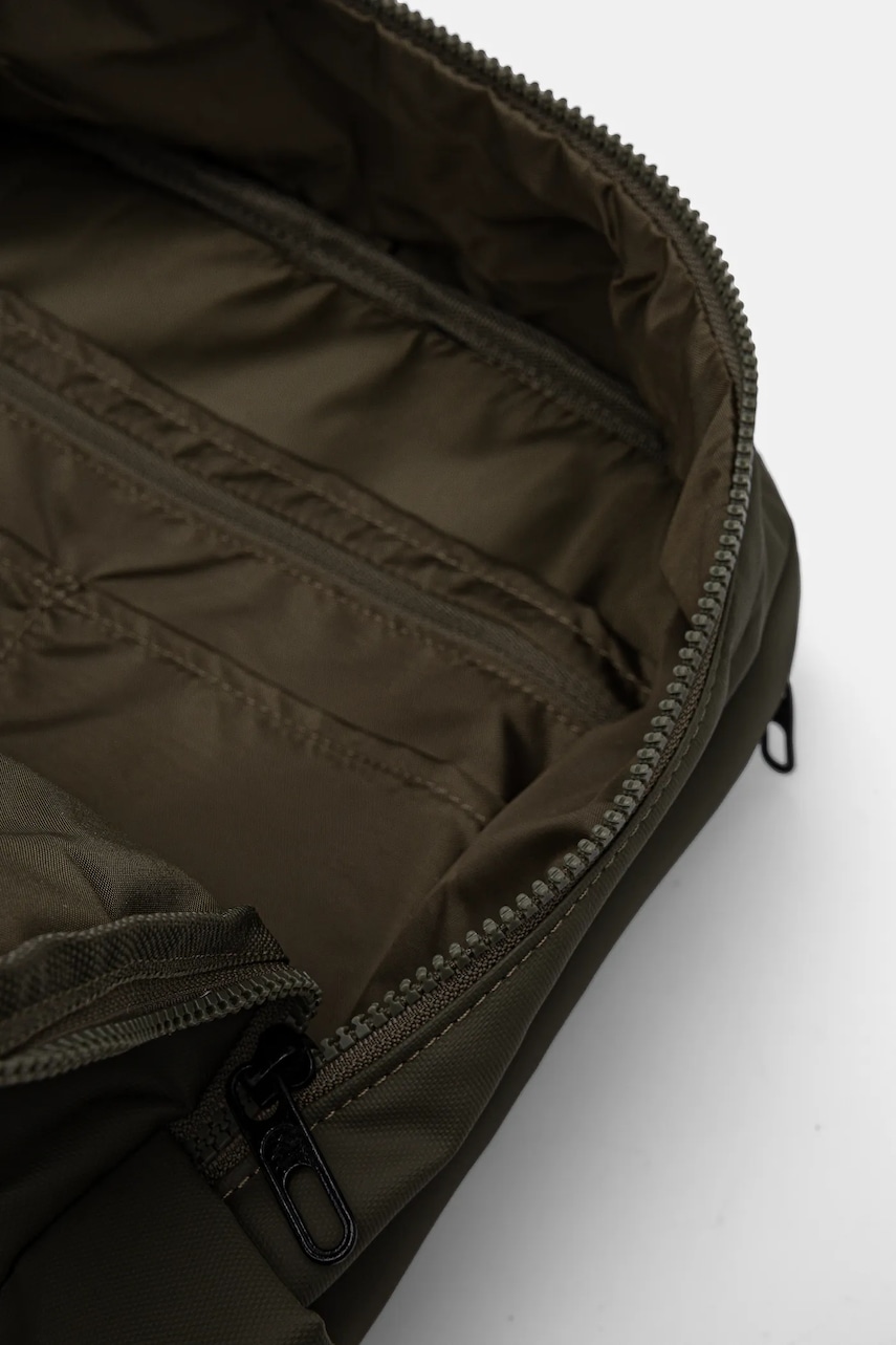 Σακίδιο πλάτης adidas CLSC BTU BOXY χρώμα: πράσινο, IS7039 φωτογραφία