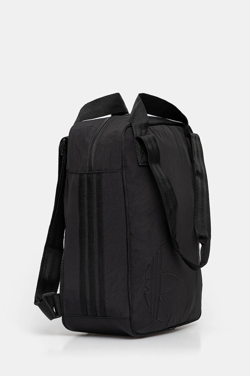 Рюкзак adidas Originals цвет чёрный большой с аппликацией JC6071 Рюкзак adidas Originals цвет чёрный большой с аппликацией JC6071