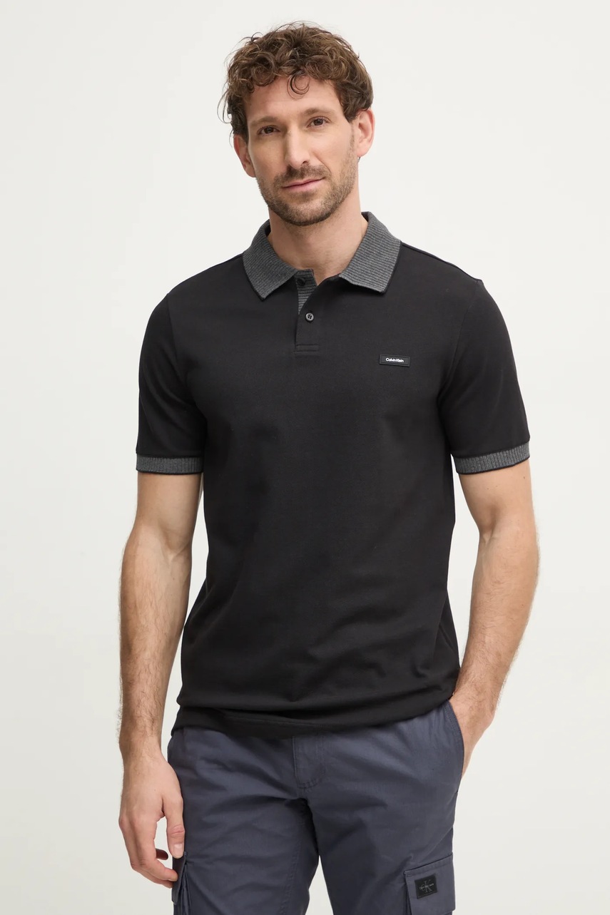 

Тениска с яка Calvin Klein в черно с изчистен дизайн K10K113832, Черен