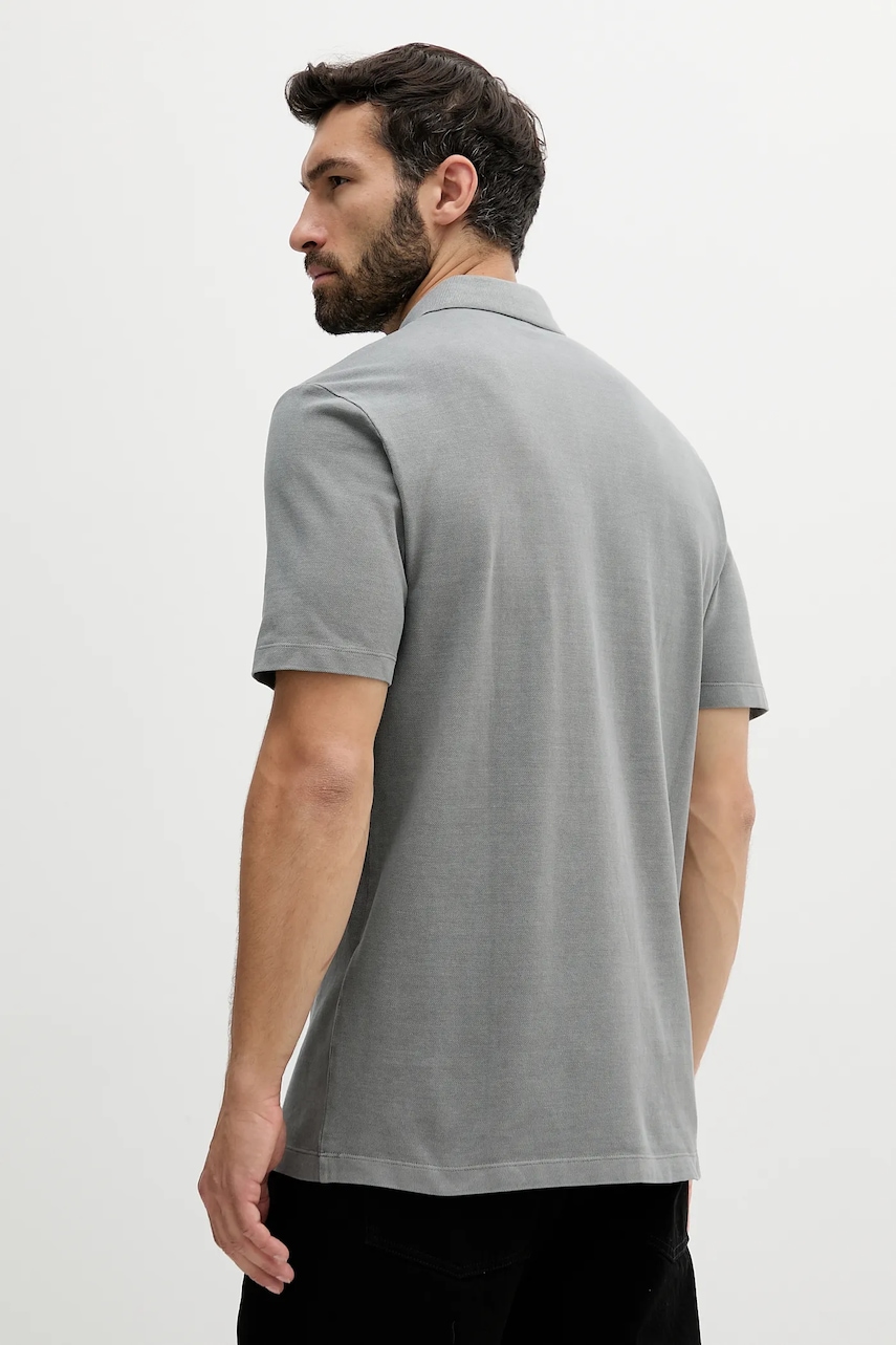 Хлопковое поло Armani Exchange мужское цвет серый однотонное XM000509 AF13055 Хлопковое поло Armani Exchange мужское цвет серый однотонное XM000509 AF13055