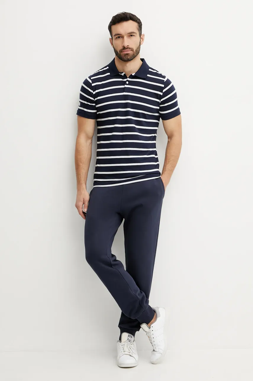 Хлопковое поло Helly Hansen NEWPORT POLO мужское цвет синий узорное 34412 Хлопковое поло Helly Hansen NEWPORT POLO мужское цвет синий узорное 34412
